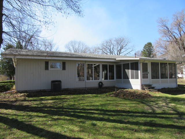 24 Erin Ln, Kankakee, IL 60901 photo 10