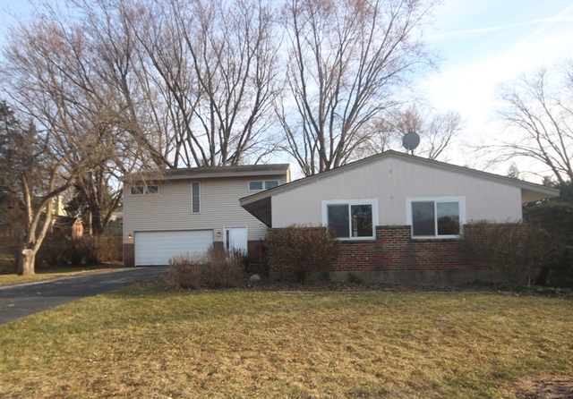 3711 W Timothy Ln, Mchenry, IL 60050 photo 1