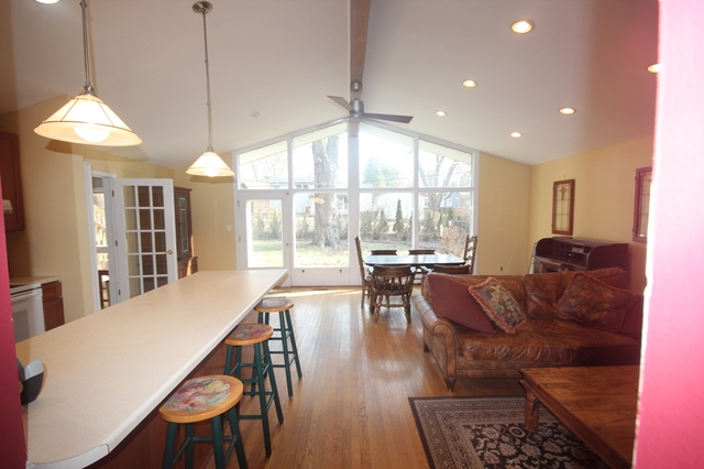 3711 W Timothy Ln, Mchenry, IL 60050 photo 6