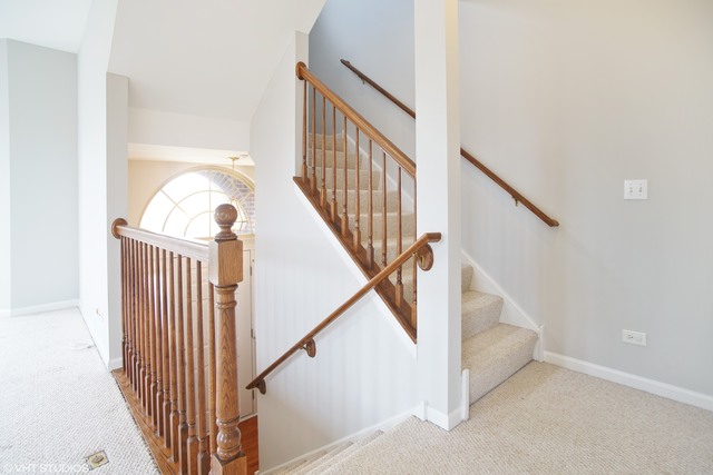 449 Prestwick Ln, Wheeling, IL 60090 photo 2