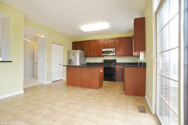 449 Prestwick Ln, Wheeling, IL 60090 photo 5