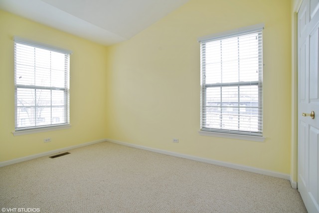 449 Prestwick Ln, Wheeling, IL 60090 photo 20