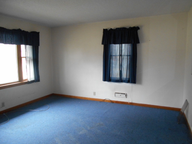 1906 E 6th St, Sterling, IL 61081 photo 2
