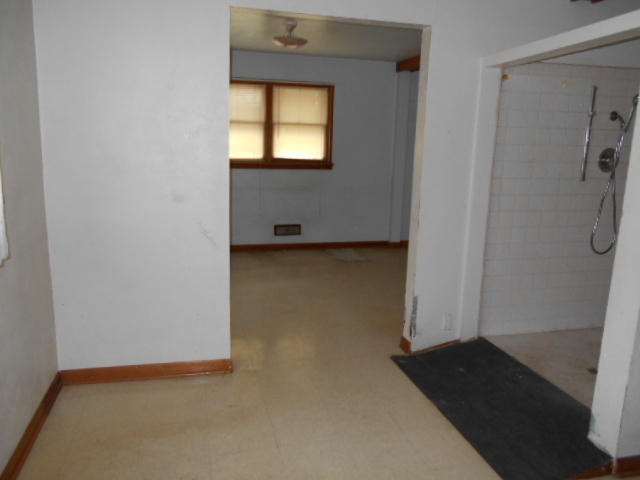 1906 E 6th St, Sterling, IL 61081 photo 10