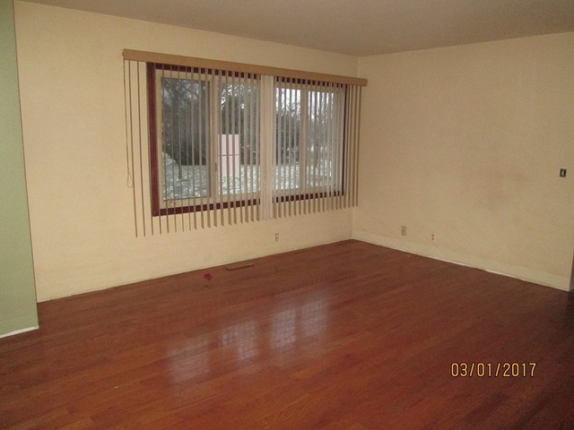 3956 Mill Rd, Cherry Valley, IL 61016 photo 7