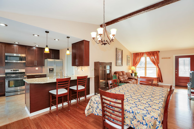 1210 Greenridge Ave, Algonquin, IL 60102 photo 4