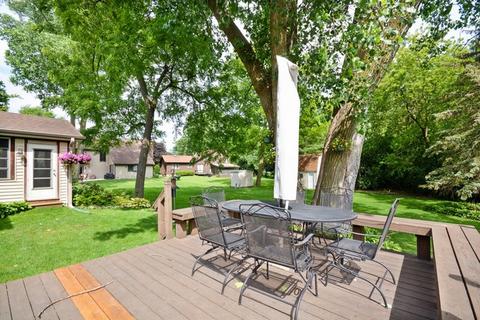 1701 Maple Ln, Wheaton, IL 60187 photo 19