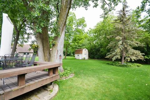 1701 Maple Ln, Wheaton, IL 60187 photo 20