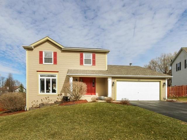 631 Regal Ln, Algonquin, IL 60102 photo 1