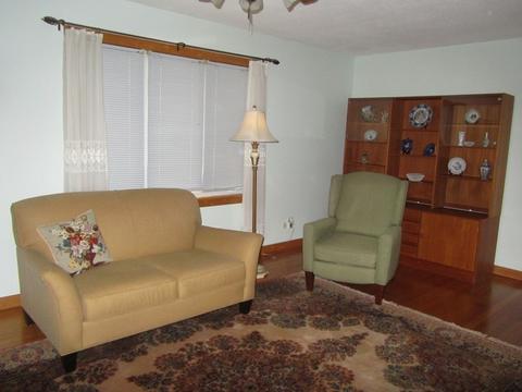 723 Delles Rd, Wheaton, IL 60189 photo 5