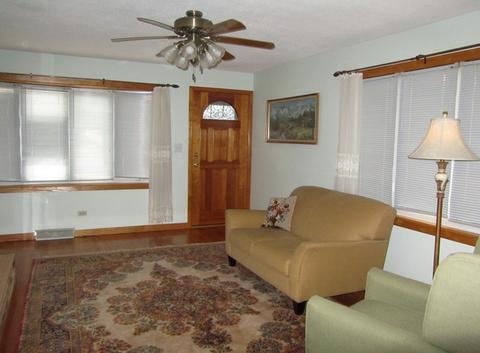 723 Delles Rd, Wheaton, IL 60189 photo 4