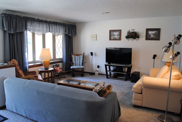 20752 White Oaks Rd, Morrison, IL 61270 photo 3