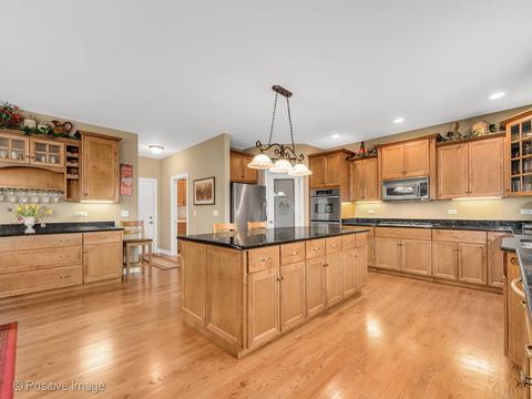 14118 Chalk Hill Rd, Plainfield, IL 60544 photo 11