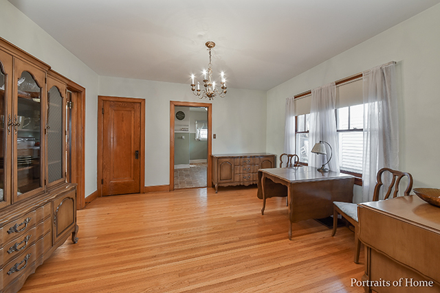 611 Bent St, Elgin, IL 60120 photo 5