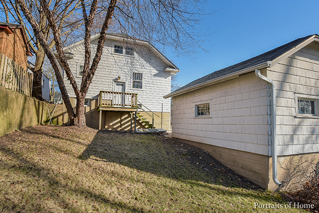 611 Bent St, Elgin, IL 60120 photo 15