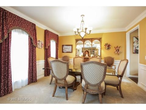 3549 Tournament Dr, Elgin, IL 60124 photo 4
