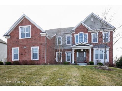 3549 Tournament Dr, Elgin, IL 60124 photo 1