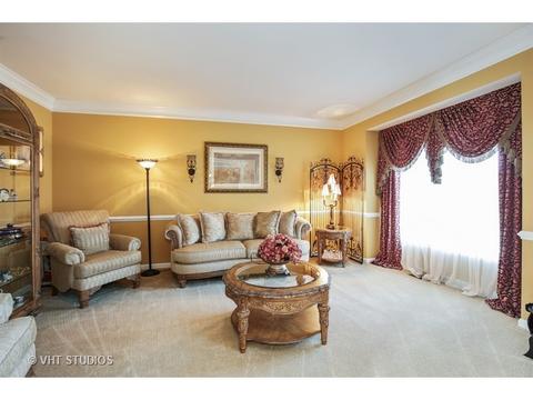 3549 Tournament Dr, Elgin, IL 60124 photo 3
