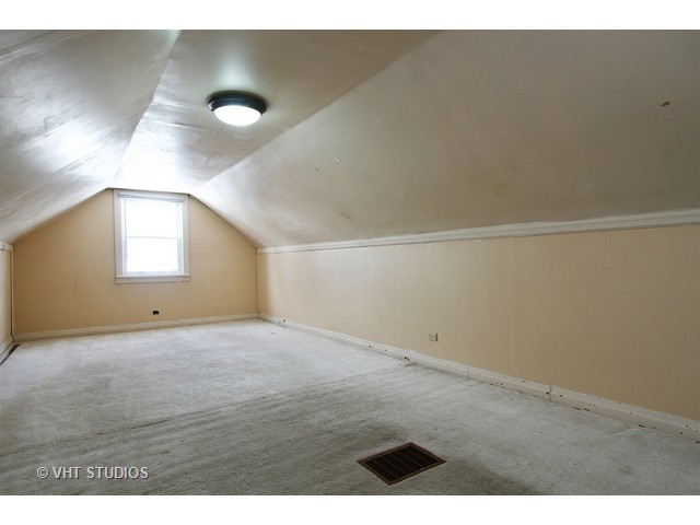 4008 Maple Ave, Brookfield, IL 60513 photo 10