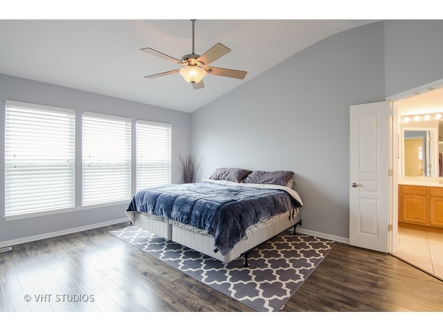 4491 Whitehall Ln, Algonquin, IL 60102 photo 8