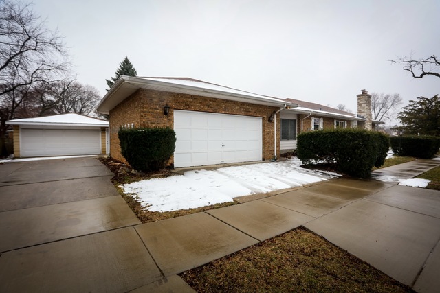 2901 Maple Ave, Brookfield, IL 60513 photo 2