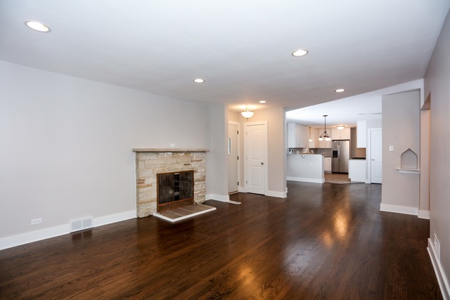 2901 Maple Ave, Brookfield, IL 60513 photo 4
