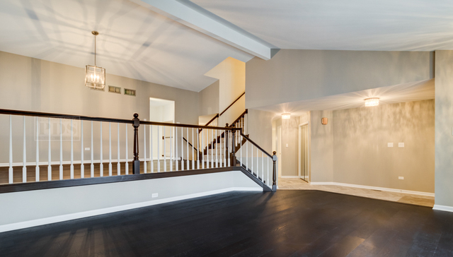 9824 S Beverly Ave, Chicago, IL 60643 photo 5