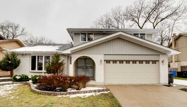 9824 S Beverly Ave, Chicago, IL 60643 photo 1