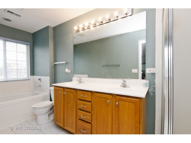 13 Clara Ct, Algonquin, IL 60102 photo 8