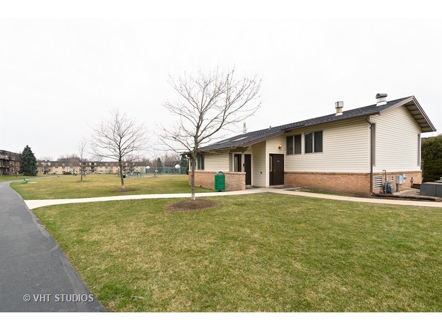 576 Fairway View Dr #3E, Wheeling, IL 60090 photo 10