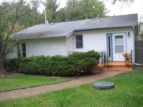 812 Paul St, Mchenry, IL 60051 photo 1