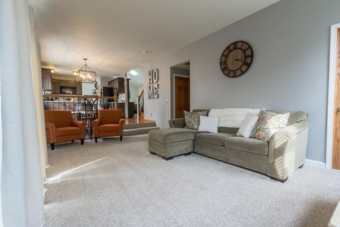 465 Cimarron Dr E, Aurora, IL 60504 photo 10