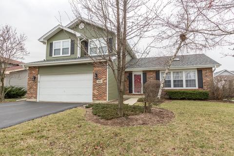 465 Cimarron Dr E, Aurora, IL 60504 photo 2