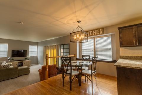 465 Cimarron Dr E, Aurora, IL 60504 photo 6