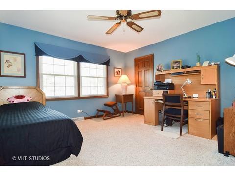 2034 Cromwell Dr, Wheaton, IL 60189 photo 10
