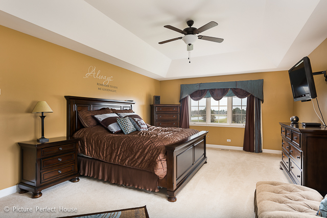 3408 White Eagle Dr, Naperville, IL 60564 photo 14