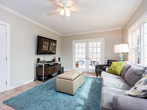 2100 Stirling Rd, Bannockburn, IL 60015 photo 9