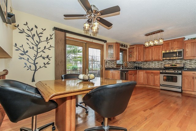 1008 Struckman Blvd, Bartlett, IL 60103 photo 8