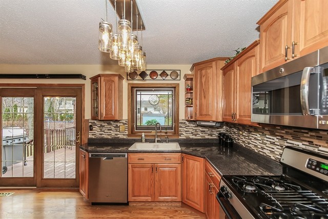 1008 Struckman Blvd, Bartlett, IL 60103 photo 6