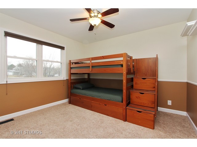 69 Hampton St, Cary, IL 60013 photo 12