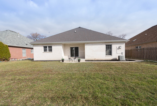 2327 176th Pl, Lansing, IL 60438 photo 24