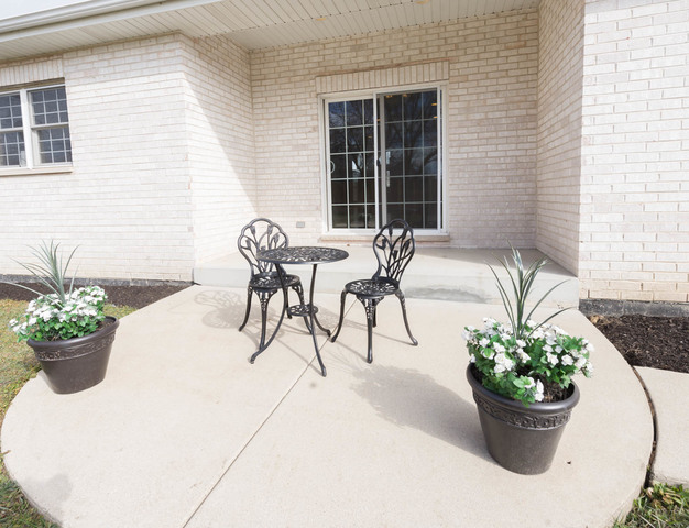 2327 176th Pl, Lansing, IL 60438 photo 25