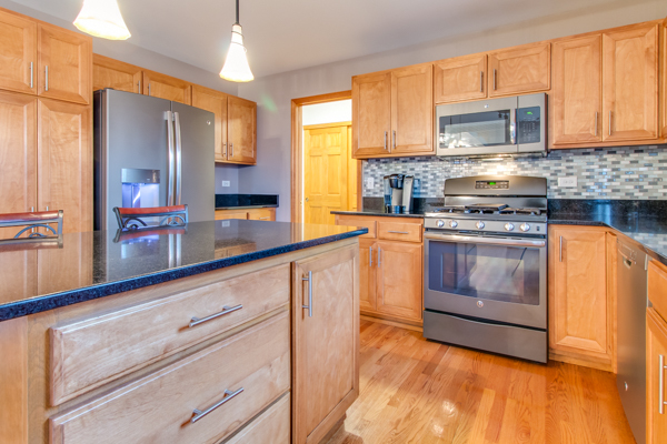 5015 St Andrews Dr, Plainfield, IL 60586 photo 8