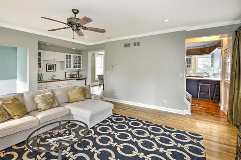 879 Cherry St, Winnetka, IL 60093 photo 9