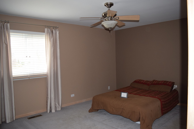 4570 Brigantine Ln, Hoffman Estates, IL 60192 photo 10