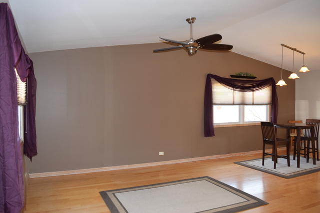 4570 Brigantine Ln, Hoffman Estates, IL 60192 photo 5
