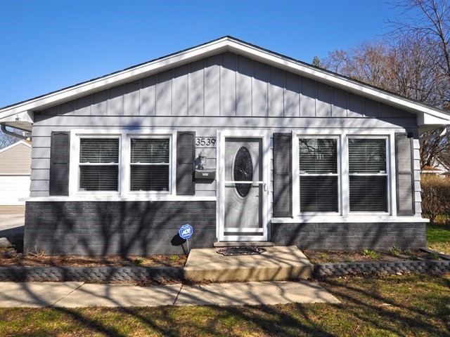 3539 Carpenter St, Steger, IL 60475 photo 2