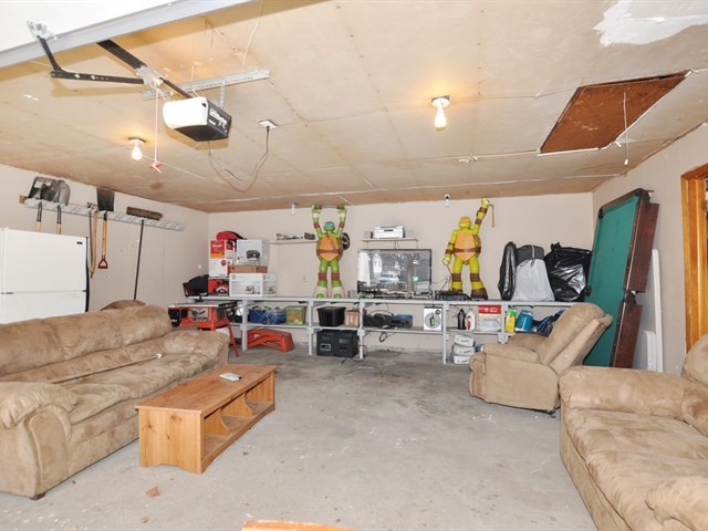 3539 Carpenter St, Steger, IL 60475 photo 17