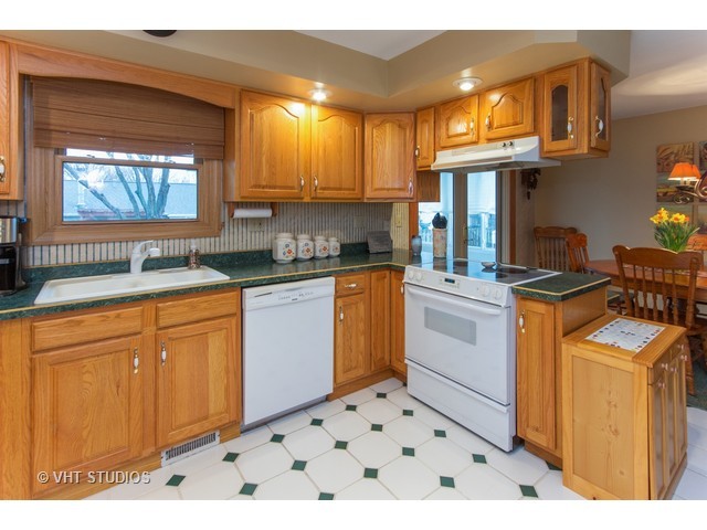 1414 Sioux Dr, Ottawa, IL 61350 photo 4