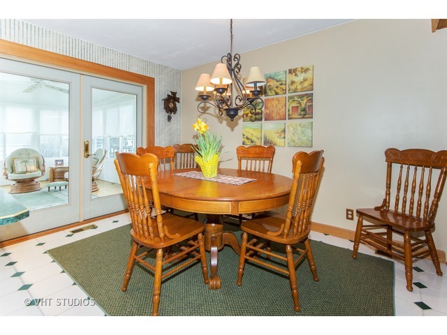 1414 Sioux Dr, Ottawa, IL 61350 photo 5